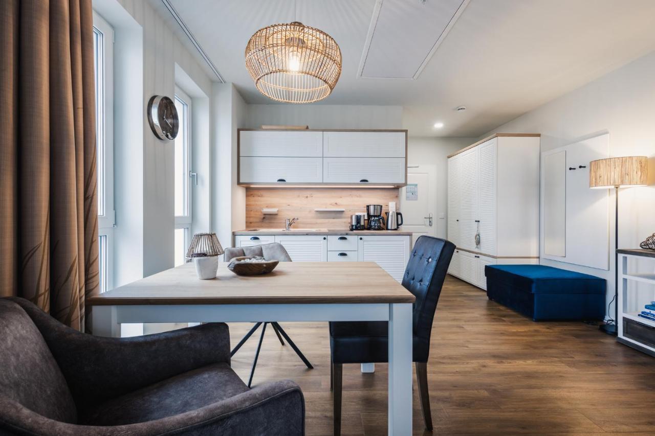 Baltic Lagoon Resort Direkt Am Meer Fuhlendorf  外观 照片
