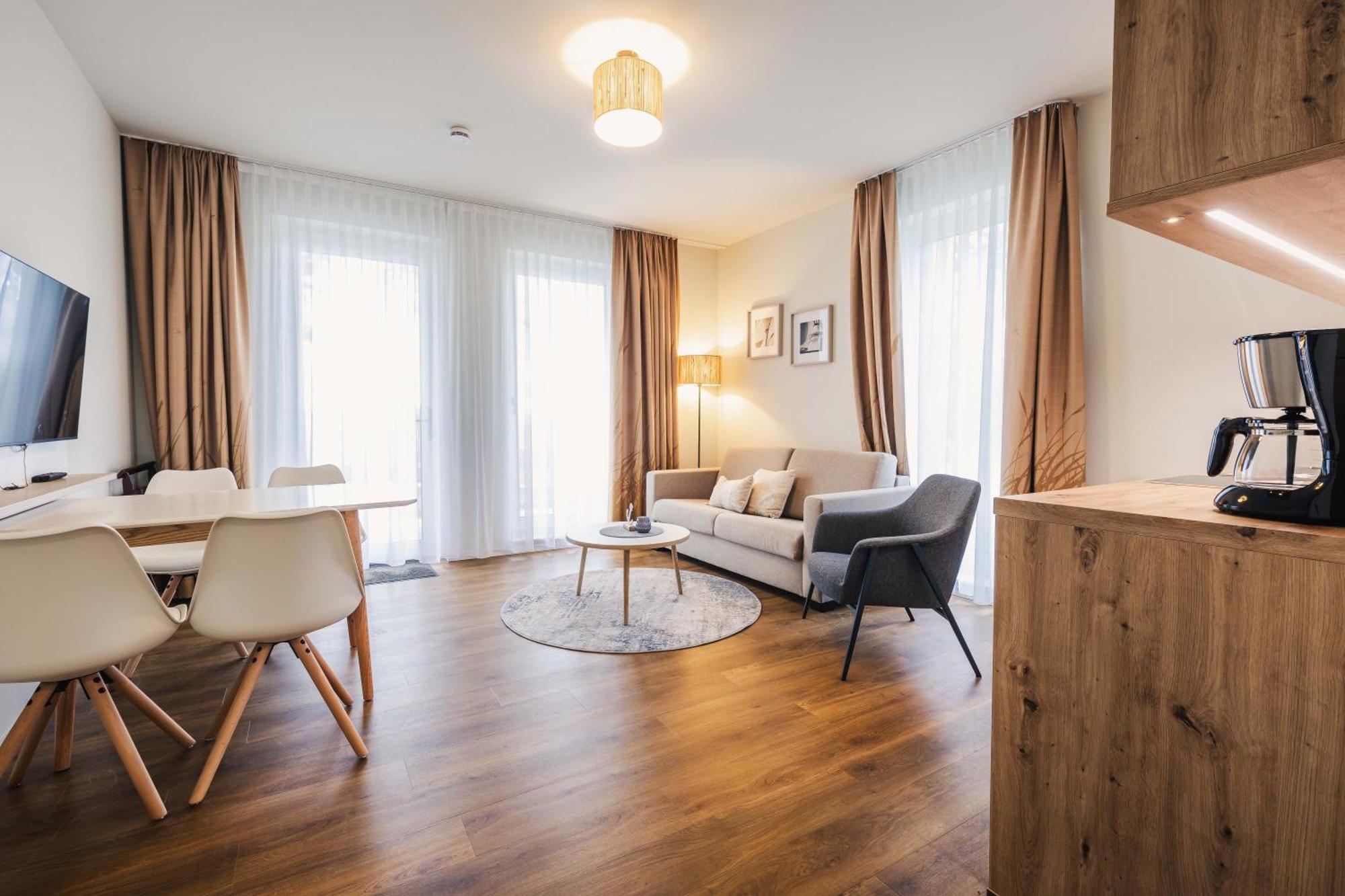 Baltic Lagoon Resort Direkt Am Meer Fuhlendorf  外观 照片